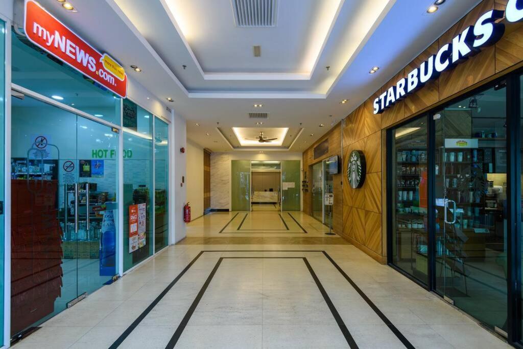 Apartament 2R1B/Seaview Tropical /1~8Pax/Gurney Mansion One George Town Zewnętrze zdjęcie